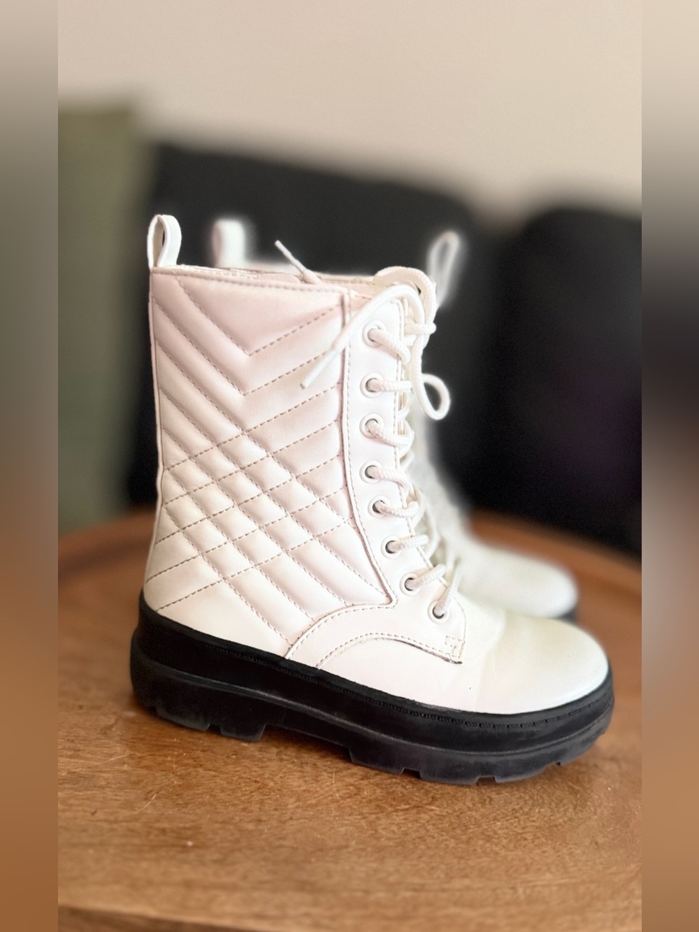 Sugar brand kids White Quilted Platform kids size 11